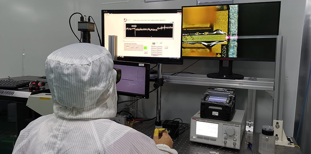 Lensed Fiber in High Power Laser Research
